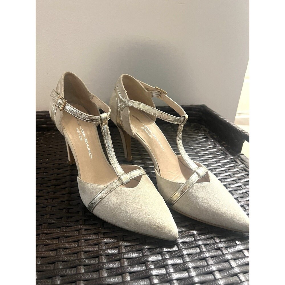 Brenda Zaro Spain Suede Tan & Gold T-Strap Pointed Toe Pumps Heels 37  6.5 Shoe